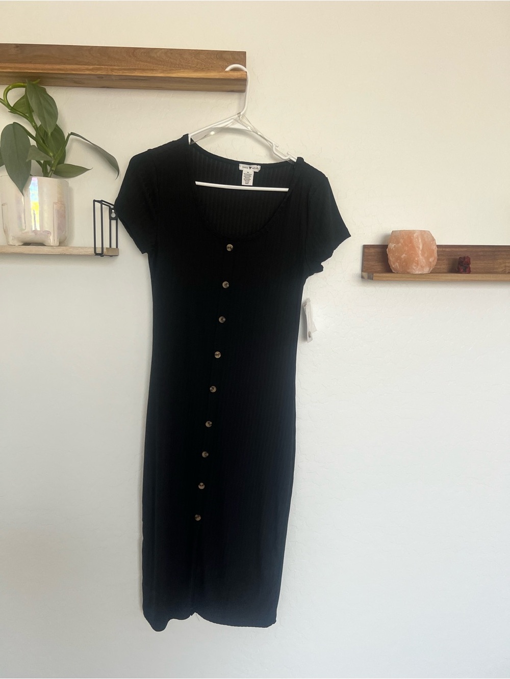 Love Black Ribbed Short-Sleeve Button Midi Dress